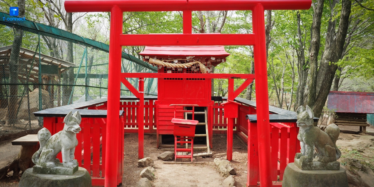 Ngôi đền cáo tại làng cáo Miyagi.
